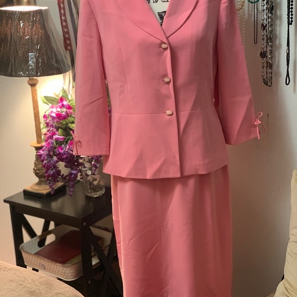 NWT KASPER ASL Petite 2PC Pink Polyester Skirt Suit Size 14P MSRP $275 - Picture 2 of 12